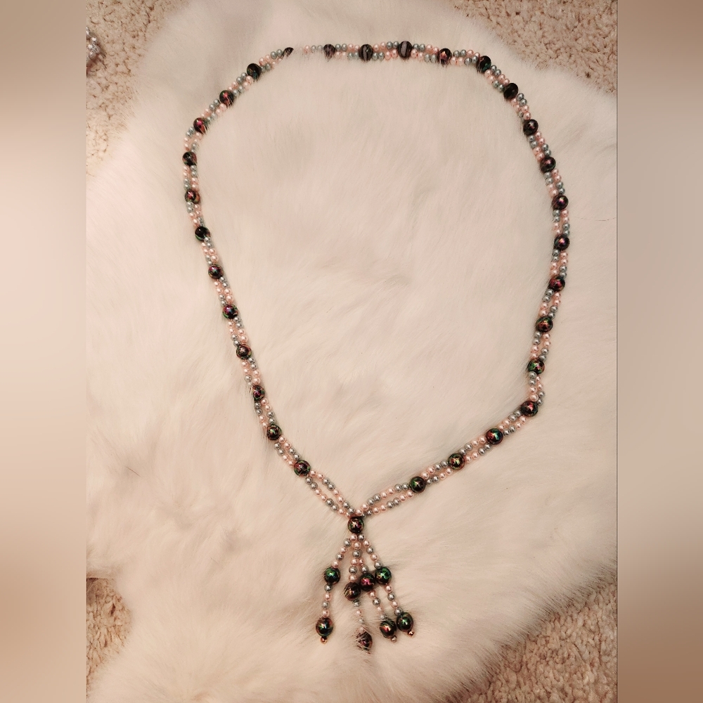 Two Layering necklaces - Picture 4 of 8